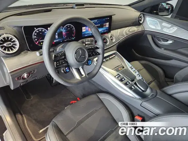 Mercedes-Benz AMG GT 2025 — Photo 6/20