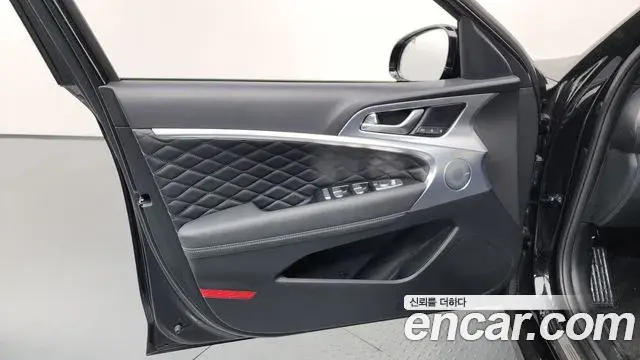 Genesis G70 2021 — Şəkil 13/40