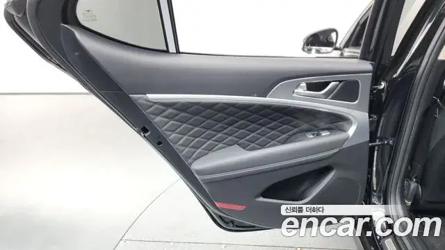 Genesis G70 2021 — Şəkil 15/40