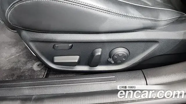 Genesis G70 2021 — Şəkil 39/40