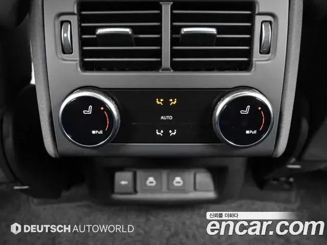 Land Rover Discovery 5 2024 — Фото 16/20