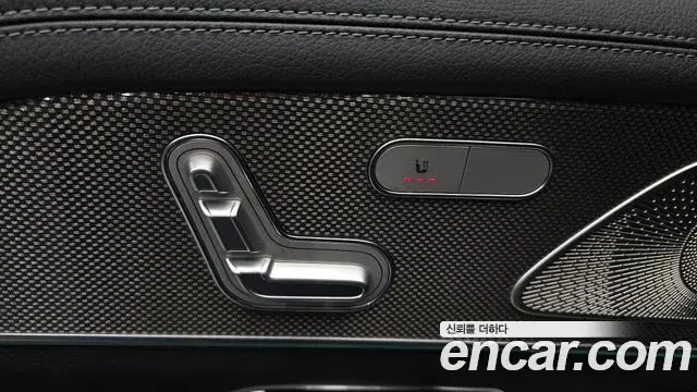 Mercedes-Benz GLE-Class 2023 — Photo 3/20