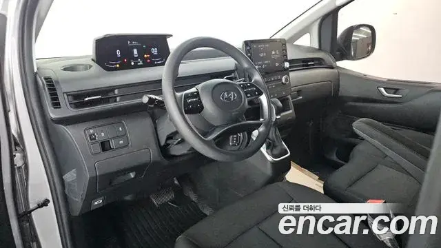 Hyundai Staria 2021 — Фото 7/20