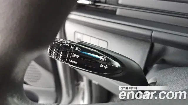 Hyundai Staria 2021 — Фото 15/20