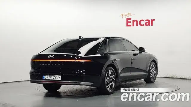 Hyundai Grandeur Hybrid 2023 — Şəkil 2/20