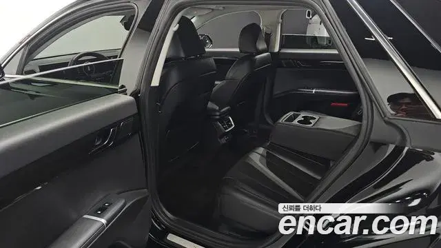 Hyundai Grandeur Hybrid 2023 — Şəkil 19/20