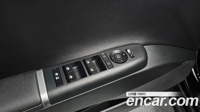 Hyundai Grandeur Hybrid 2023 — Şəkil 12/20