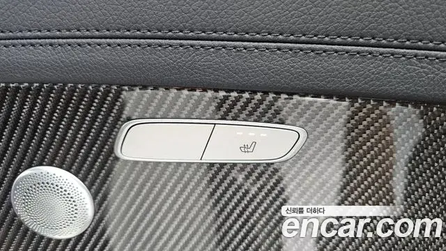 Mercedes-Benz E-Class 2018 — Фото 19/20