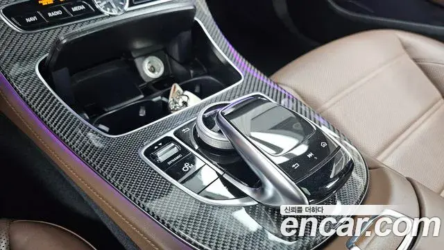 Mercedes-Benz E-Class 2018 — ფოტო 9/32