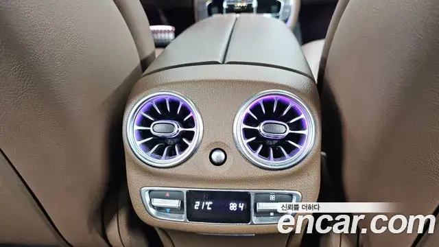Mercedes-Benz E-Class 2018 — ფოტო 11/32
