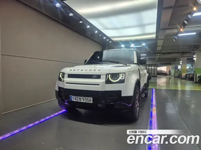 Land Rover Defender 2025 — Şəkil 10/20