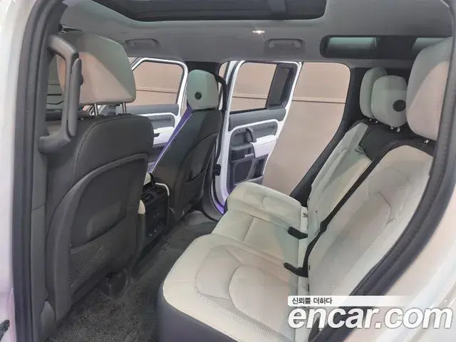 Land Rover Defender 2025 — Şəkil 18/20