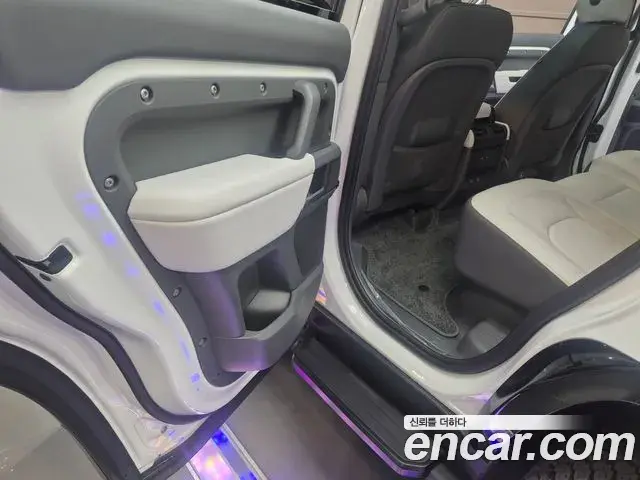 Land Rover Defender 2025 — Şəkil 6/20