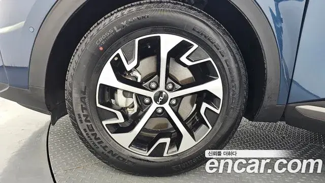 Kia Sportage 2024 — ფოტო 13/20