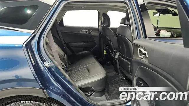 Kia Sportage 2024 — ფოტო 14/20
