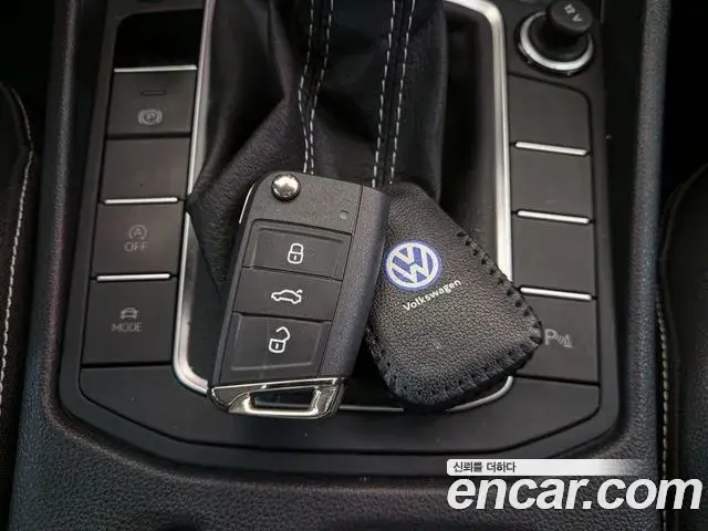 Volkswagen Jetta 2022 — Photo 7/18