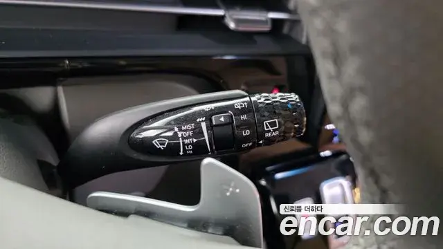 Hyundai Staria 2024 — ფოტო 26/38