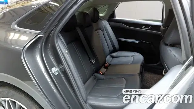 Kia K5 2021 — Photo 26/33
