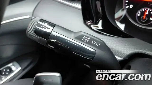 Kia K5 2021 — Photo 25/33