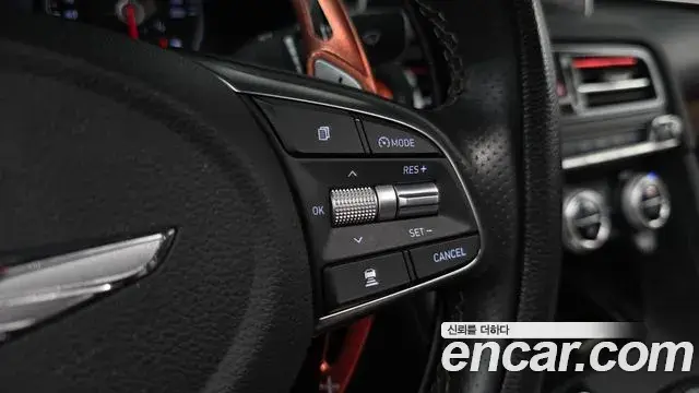 Genesis G70 2019 — Photo 9/37