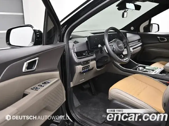 Kia Carnival 2024 — Şəkil 19/20