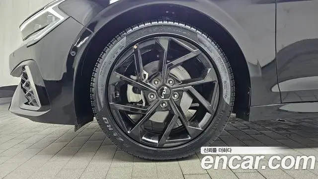 Kia K5 2024 — Photo 9/34