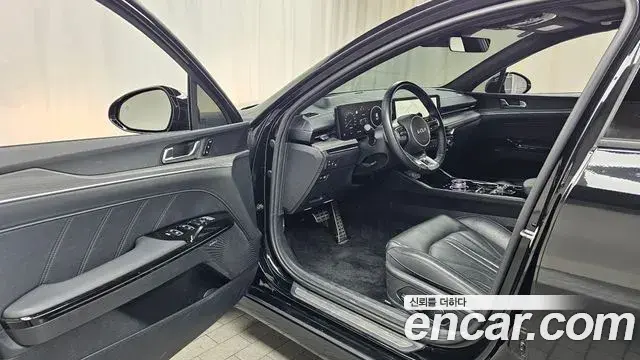 Kia K5 2024 — Photo 22/34