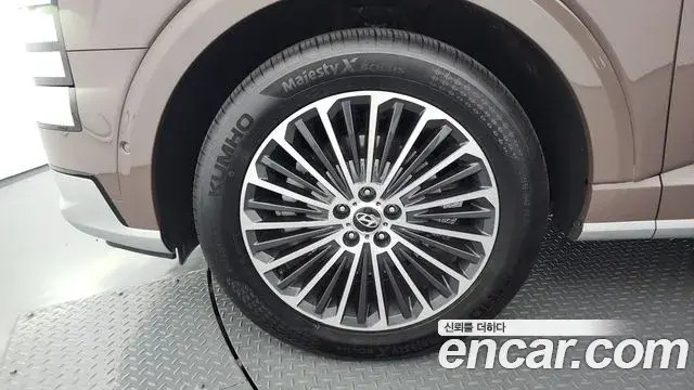 Hyundai Palisade 2025 — Photo 31/35
