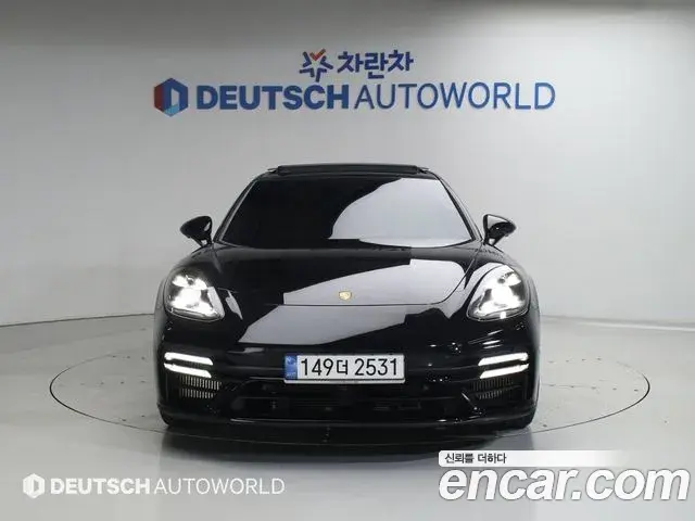 Porsche Panamera 2022 — Photo 10/20