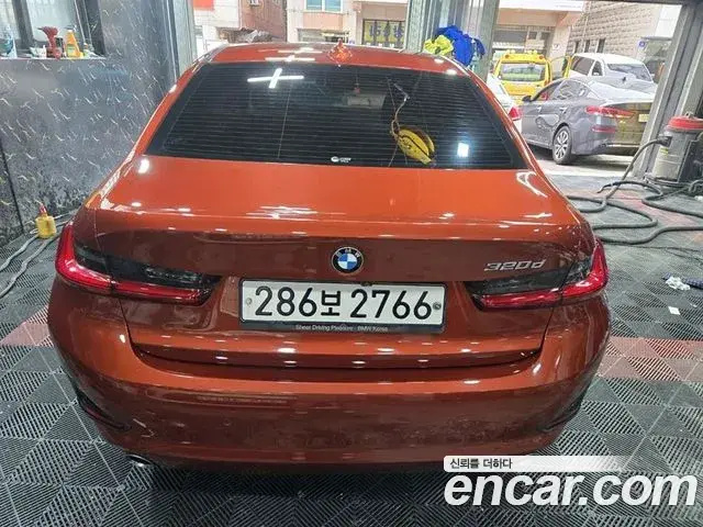 BMW 3 Series 2020 — ფოტო 10/20