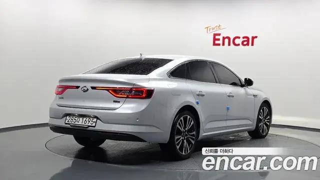 Renault Samsung SM6 2020 — Фото 2/20