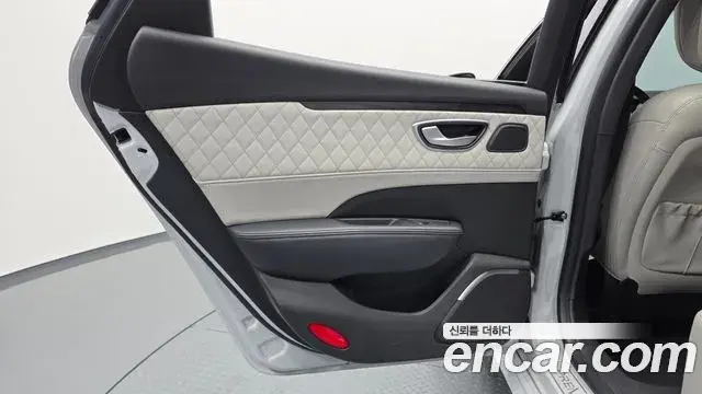 Renault Samsung SM6 2020 — Photo 7/31