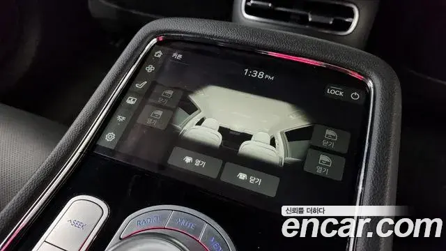 Genesis G90 2022 — Şəkil 26/37