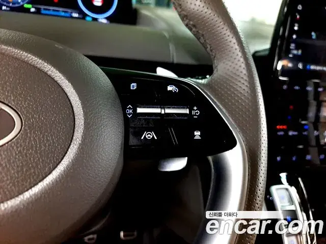 Hyundai Staria 2024 — Фото 11/20