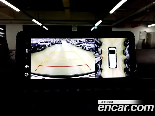Hyundai Staria 2024 — Фото 14/20