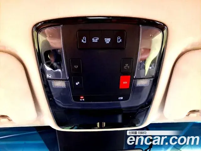 Hyundai Staria 2024 — Фото 16/20