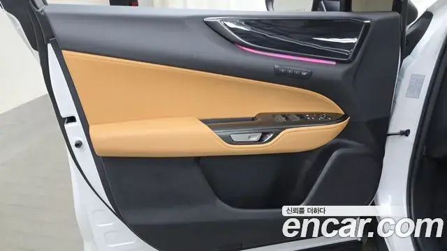 Lexus NX350h 2024 — Photo 15/31