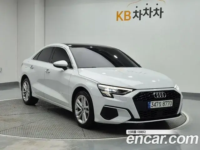 Audi A3 2022 — Şəkil 12/19