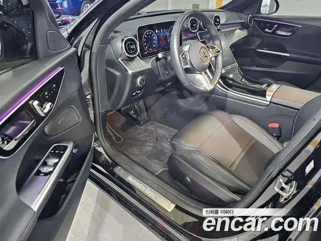 Mercedes-Benz C-Class 2024 — Фото 12/17