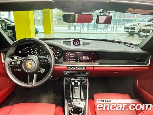 Porsche 911 2024 — Şəkil 8/20