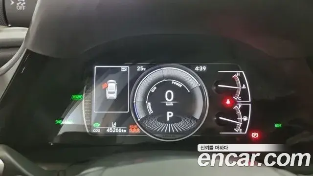 Lexus ES300h 2023 — Şəkil 11/17