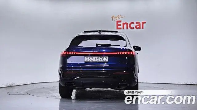 Audi Q5 2025 — Şəkil 12/20