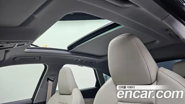 Audi Q5 2025 — ფოტო 12/20
