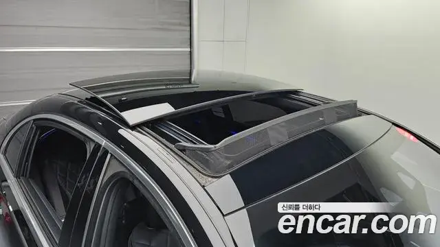 Mercedes-Benz S-Class 2022 — Photo 19/20