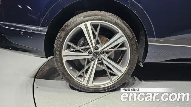 Genesis GV80 Coupe 2024 — ფოტო 26/33