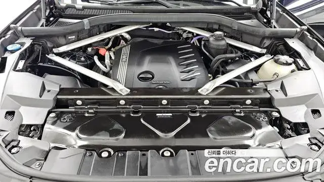 BMW X5 2021 — Photo 2/35