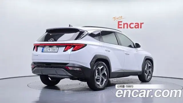 Hyundai The New Tucson 2023 — Фото 2/20