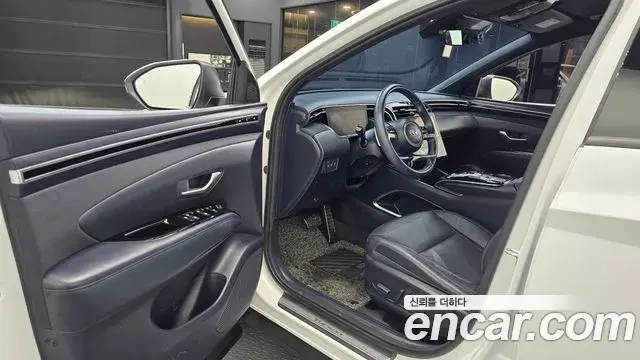 Hyundai The New Tucson 2023 — Фото 10/20