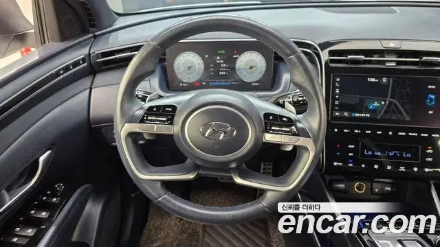 Hyundai The New Tucson 2023 — Фото 13/20