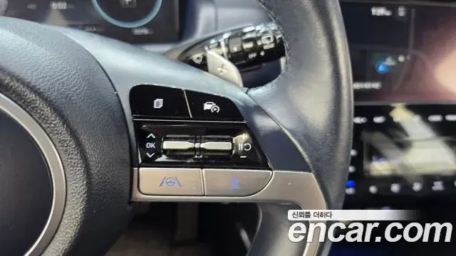 Hyundai Tucson Hybrid 2023 — Şəkil 16/32